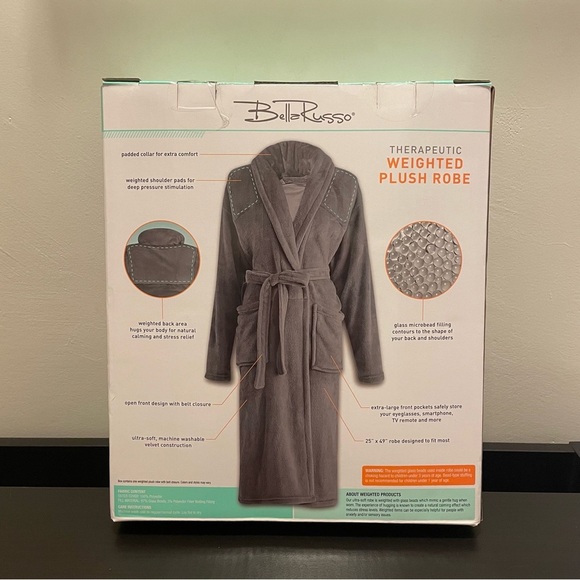 BELLA RUSSO Therapeutic Weighted Plush Robe in Gray - Picture 5 of 5